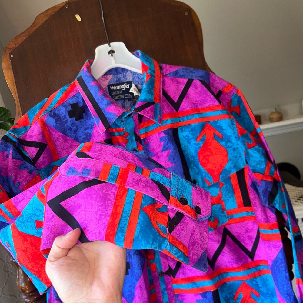 Wrangler Vintage Geometric Button-Down Brushpopper shirt - Picture 6 of 12